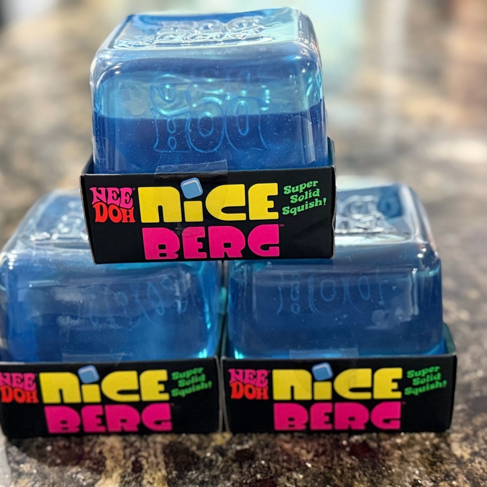 Needoh Nice Berg Blue Cube (Set of 2)